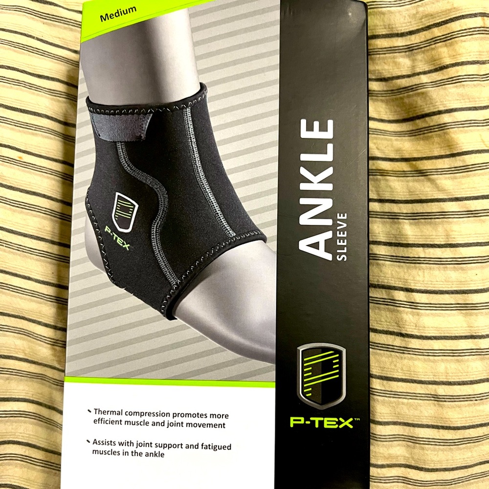 P-TEX ankle sleeve by DICK’S in blk, sz M